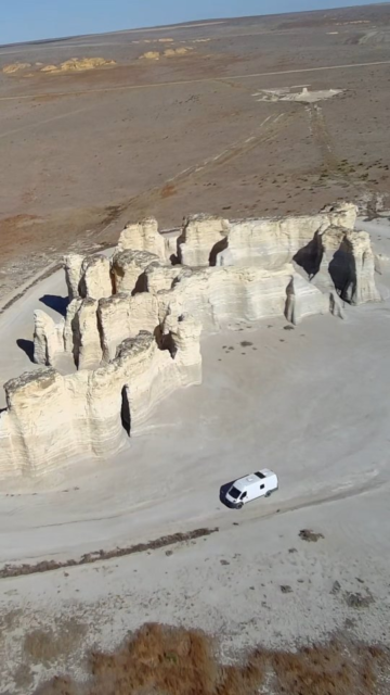 Hidden Gem in the middle of nowhere Kansas #travel #vanlife #kansas #rocks #adventure