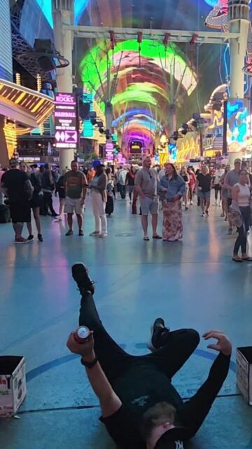 The CRAZINESS of Fremont St. In Las Vegas #travel #lasvegas #nightlife
